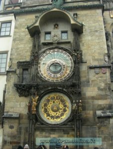 L'Orologio Astronomico in Piazza Vecchia