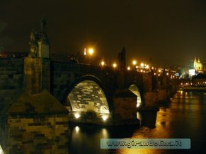 Il Ponte Carlo by night