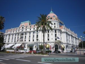 La Promenade des Anglais, l' Hotel Negresco, Nizza