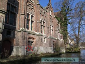 Crociera sui canali di Bruges
