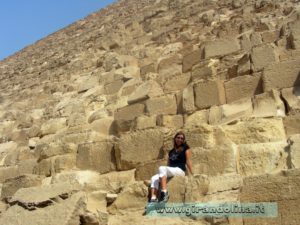 Piramide Cheope gradoni Egitto