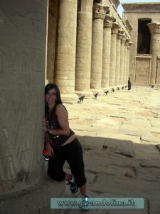 Tempio Edfu Colonnato Egitto