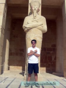 Tempio Hatshepsut statua Egitto.