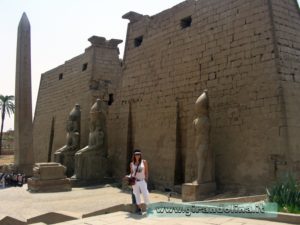 Tempio Luxor entrata Egitto