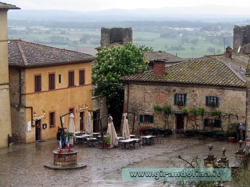 Il borgo di Monteriggioni 