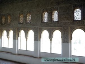 Granada Alhambra cortili interni