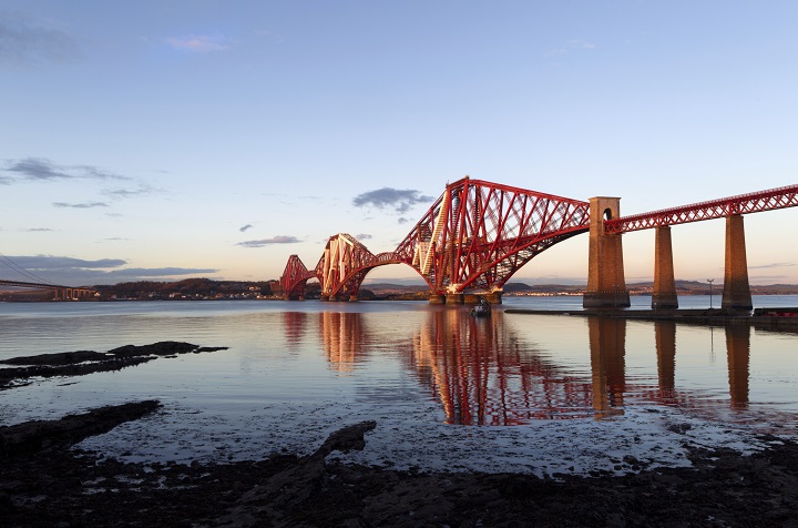 forth_rail_bridge_edinburgh_scotland- (ph Sky Scanner)