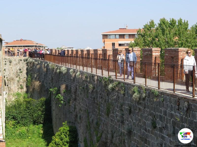 Pisa e il camminamento sulle Mura Medioevali