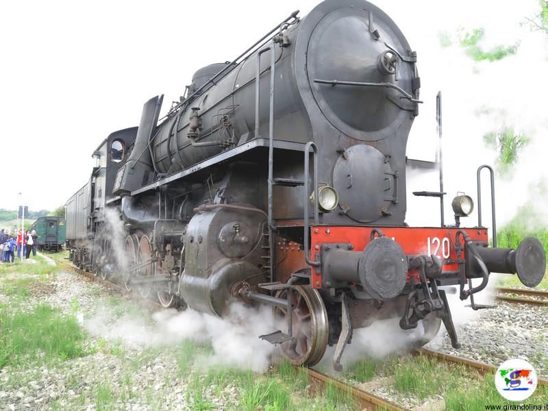 Il Treno Natura e la locomotiva a vapore