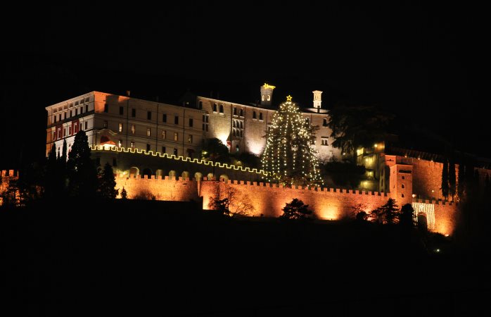 Alberi di Natale iitaliani : CastelBrando © Ufficio Marketing CastelBrando