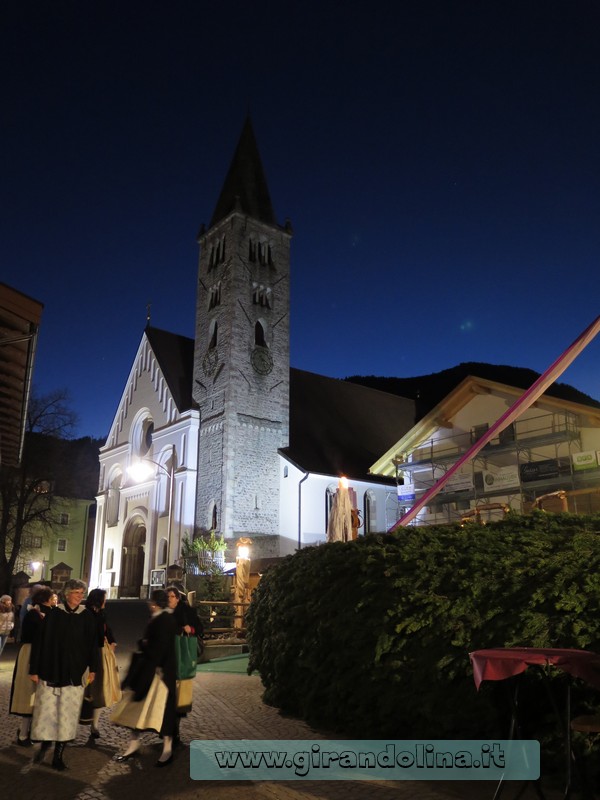 Alberi di natale italiani : la Corona dell'Avvento di Val Sarentino