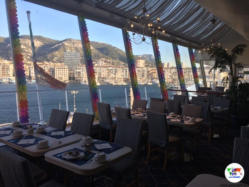 Mini Crociera Corsica Ferries, la nostra sala ristorante vista mare