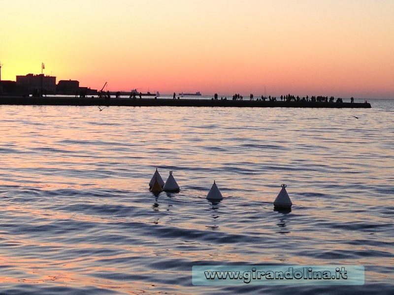 Il Tramonto sul Molo Audace