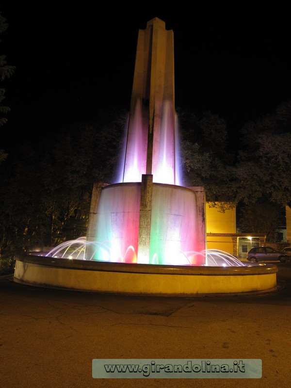 Fontana tricolore, nel Parco della Rimembranza