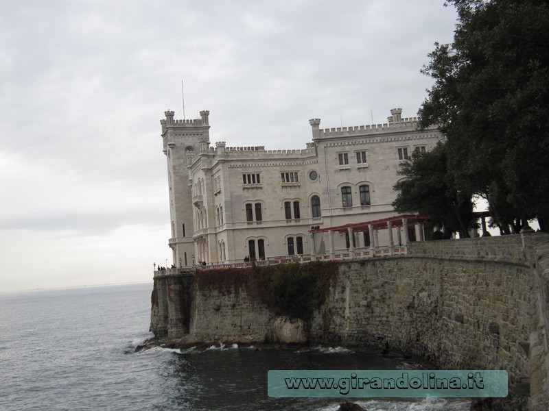 Il Castello di Miramare -Castelli a Trieste