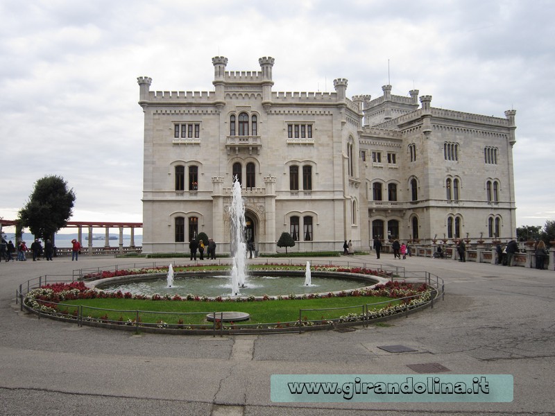 Il Castello di Miramare  - castelli a Trieste