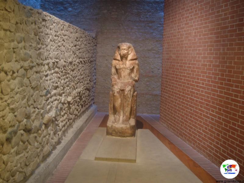 Il Museo Egizio di Torino, una statua del Medio Regno