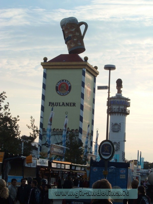 Oktoberfest- Gli stand delle varie birre