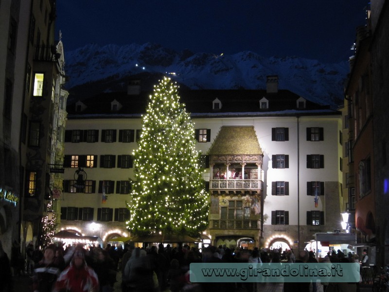 Innsbruck  cosa vedere - Il Tettuccio D' Oro di Innsbruck