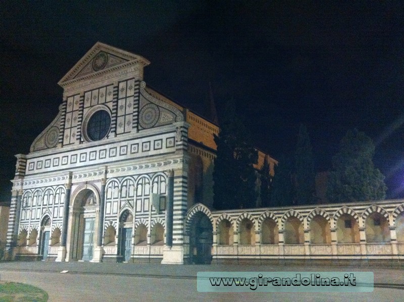 Basilica di Santa Maria Novella in notturna