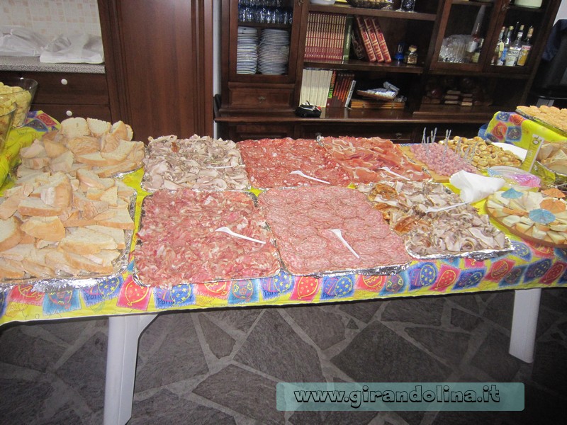 I nostri salumi e il pane toscano ( foto della festa dei 30 anni di Girandolina)