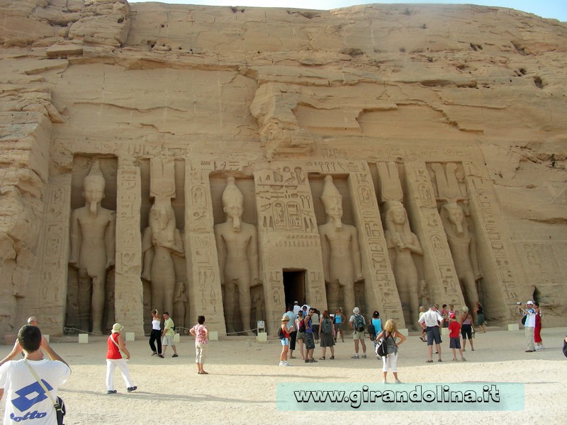 Abu Simbel Tempio Minore Egitto