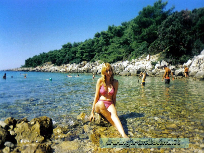 Isola di Rab Spiagge Piccola spiaggetta nei dintorni di Suha Punta