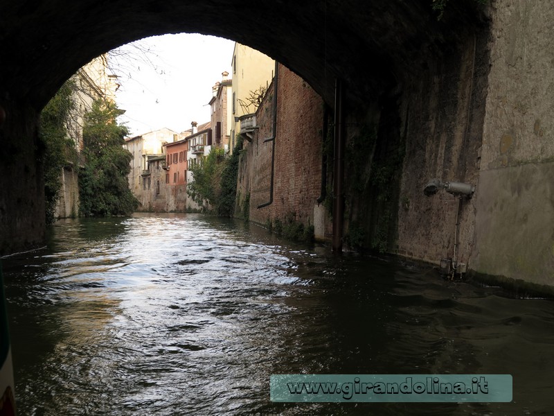 Mantova diversa Crociera sul Rio