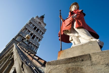 La statua di San Jacopo vestita Luglio Pistoiese (ph wikipedia)