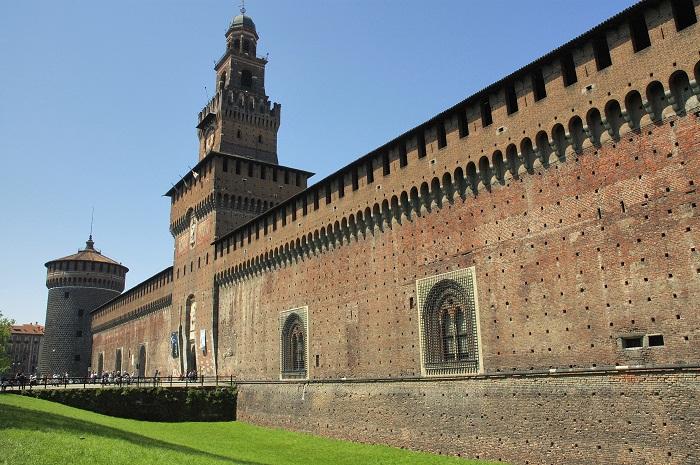 Castello Sforzesco di Milano (ph skyscanner)
