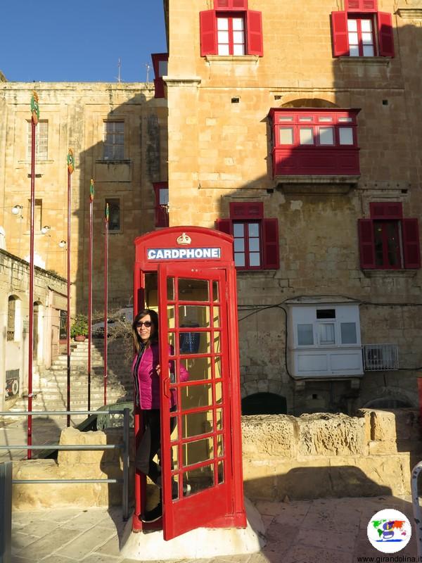 Malta e le celebri cabine rosse inglesi