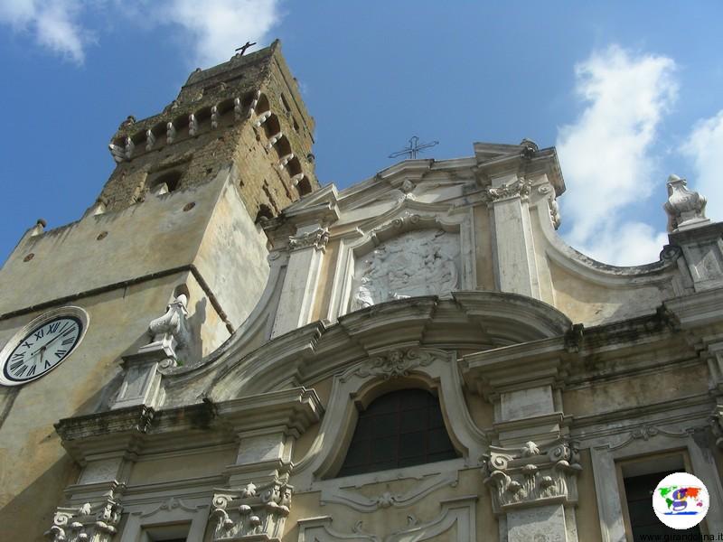 Duomo dei SS. Pietro e Paolo di Pitigliano