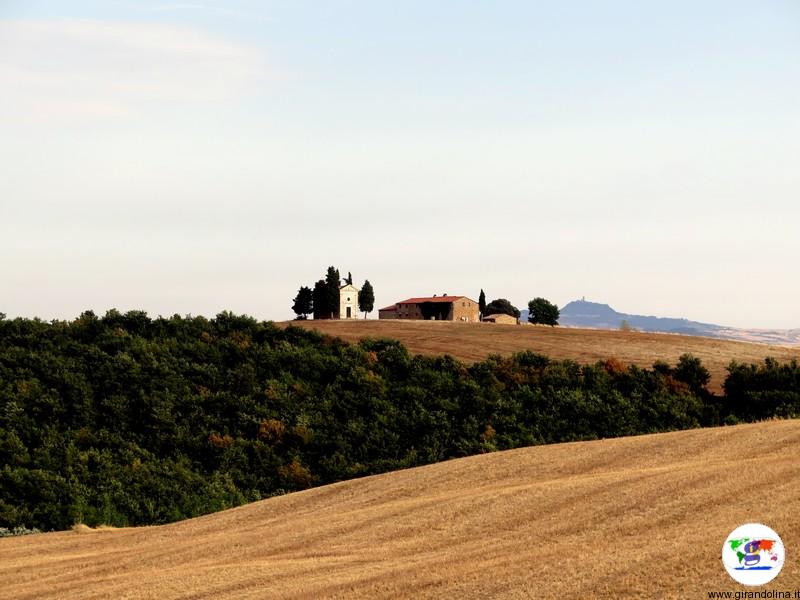 I 10 migliori paesaggi toscani- la Cappella di Vitaleta , Val d'Orcia