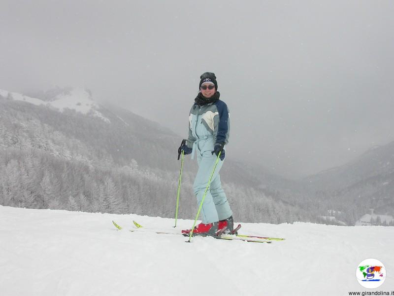  Sciare all 'Abetone  -  Elisa sugli scii
