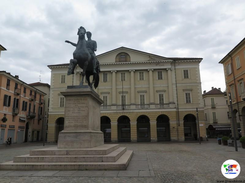 Casale Monferrato , Piazza Mazzini