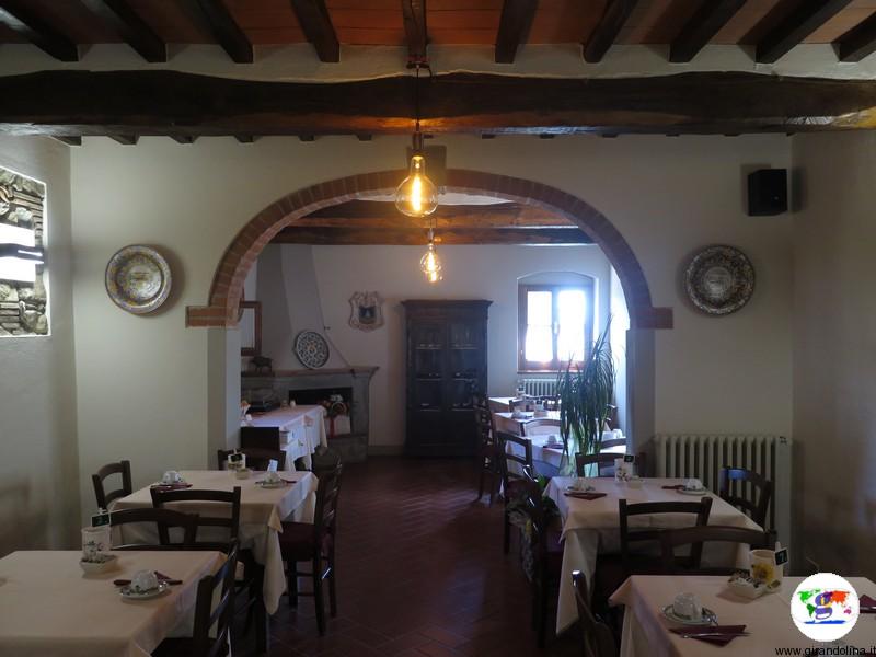 Serravalle Pistoiese e la sala dell'Agriturismo Poggio de’  Papi