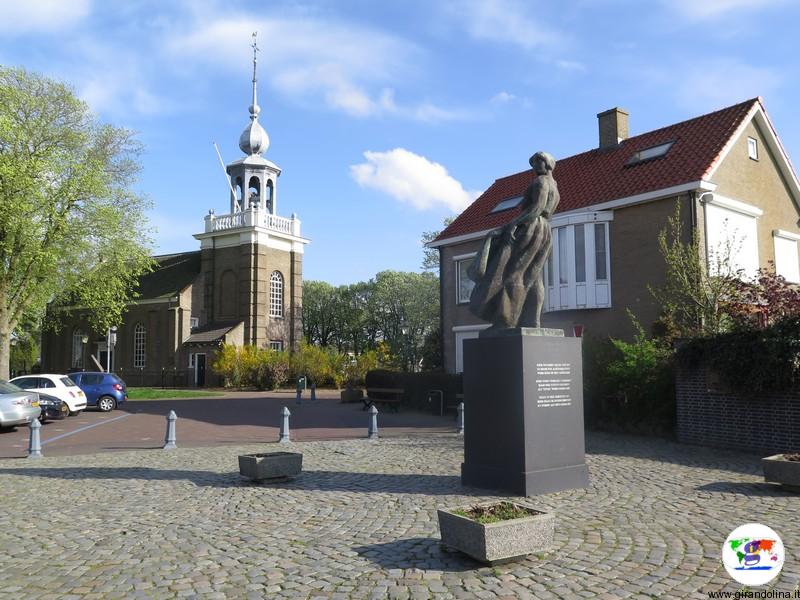 Urk ,il monumento al pescatore