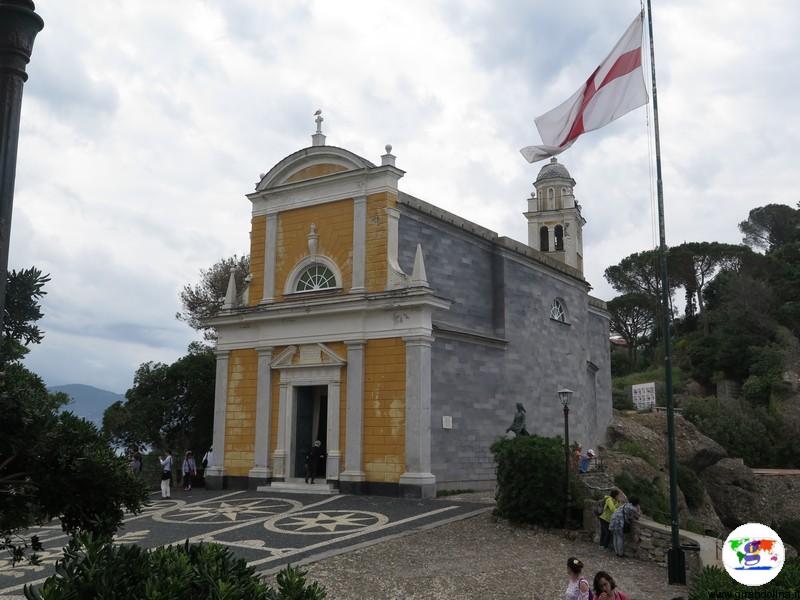 Portofino e la Chiesa di San Giorgio