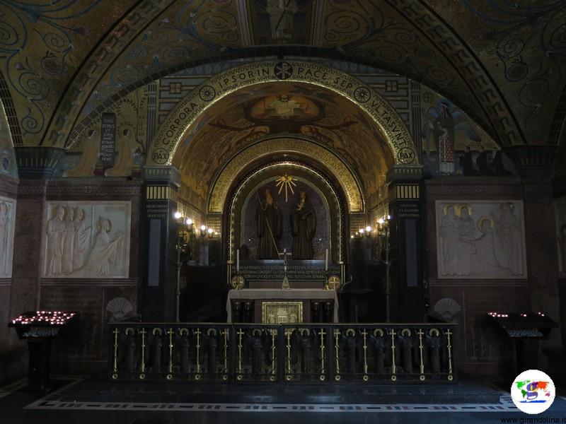 L' Abbazia di Montecassino la cripta