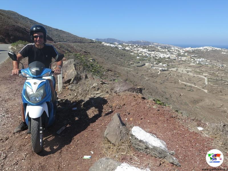 Santorini una settimana - il nostro scooter