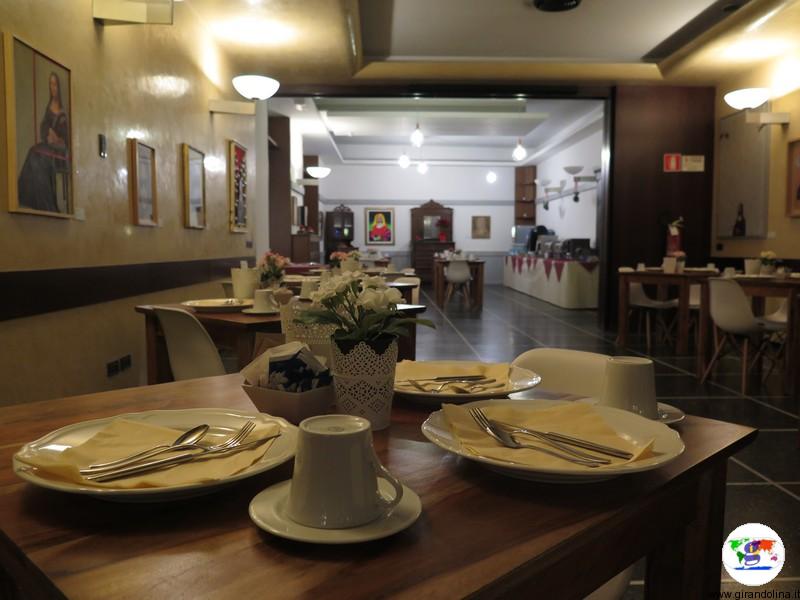 L'Art Hotel Milano Prato, la sala della colazione