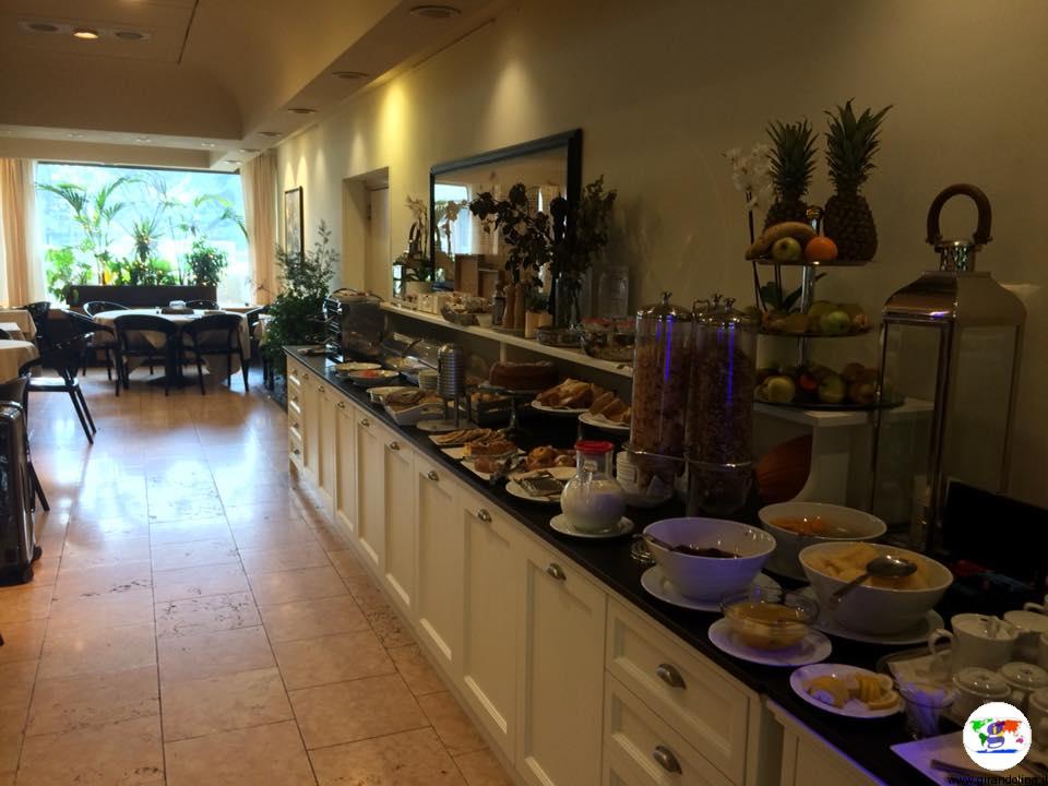 La sala della colazione dell'Art Restaurant