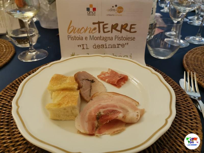 Buone Terre, il primo piatto con Mortadella di Prato, e la  pancetta cotta e l’arista sott’olio  dell’ Azienda Tradizione Salumi DI Ivan Magni & C. servita insieme all’ ottima  schiacciata  del Panificio Saporito di Cioni e Giuntini.