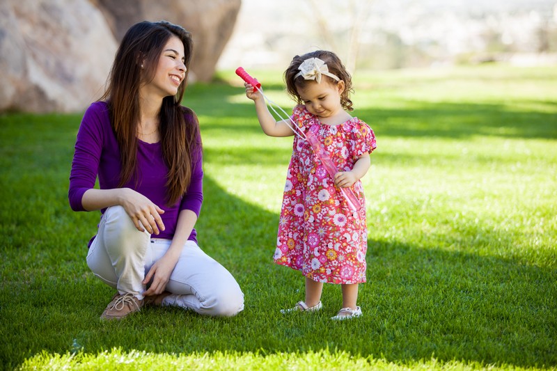 Come guadagnare viaggiando facendo la baby sitter ( ph baby sits.it)