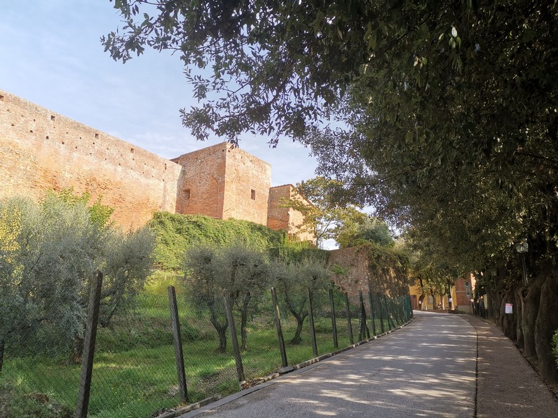 Le attività da fare a Lucca, visitare Montecarlo