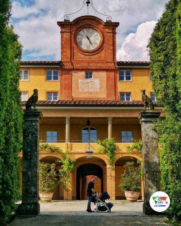 Villa Reale di Marlia,  Palazzina dell'Orologio