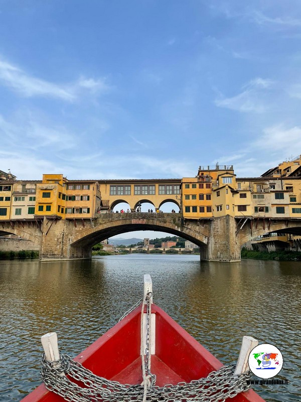 Gita in barchetto storico  sull'Arno