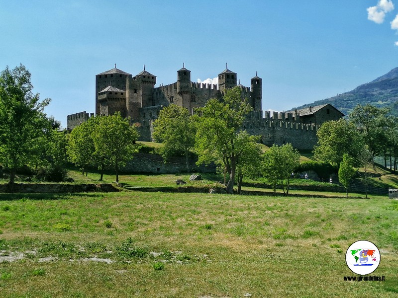 Castello di Fenis 