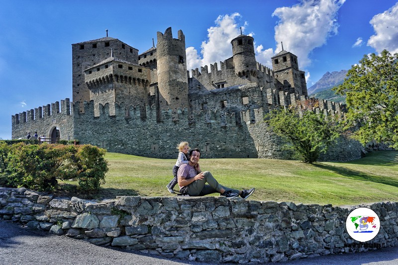 L ' ingresso del Castello di Fenis