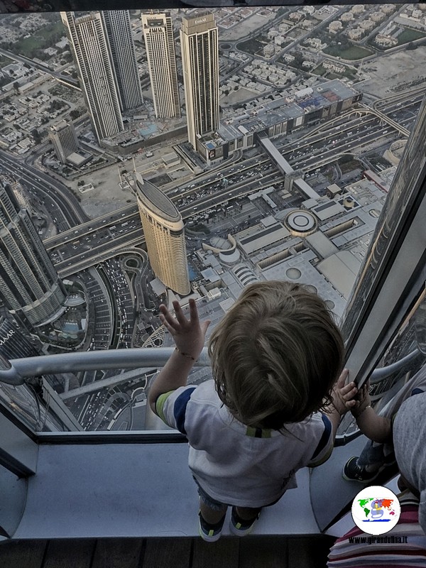 Burj Khalifa con i bambini